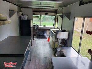Used - Ford All-Purpose Food Truck | Mobile Street Vending Unit
