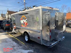 Chevrolet P30 Commercial Food Truck / Used Kitchen on Wheels