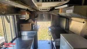 Used - Chevrolet All Purpose Food Truck | Mobile Food Unit
