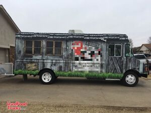 Very Low Mileage 28' Chevrolet P30 Inspected Barbecue Food Truck