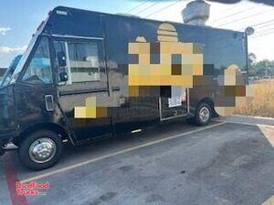 Fully Equipped - 2005 27' Workhorse P42 Food Truck with Pro-Fire Suppression