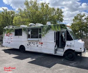 2004 - 33' Freightliner MT45 Food Truck with Pro-Fire Suppression