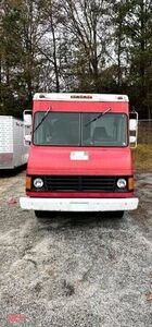 Low Mileage - Professional Chevrolet P30 Food Truck with Pro-Fire Suppression
