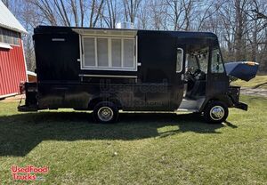 Well Maintained- 20' Chevy P30 All-Purpose Food Truck with Pro-Fire System