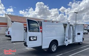 CUTE Used 2004 Chevrolet G2500 Express Cargo / Catering Delivery Van