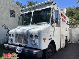 2002 -  Workhorse Food Truck with Pro-Fire Suppression