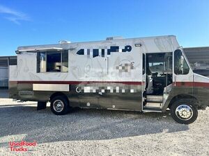 Low Mileage - 2014 23' Ford F59 Food Truck with Pro-Fire Suppression