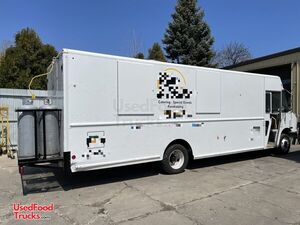 2011 33' Workhorse W62 All-Purpose Food Truck with Fire Suppression System