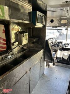 Well Equipped - 2000 Chevrolet Workhorse Ice Cream Truck