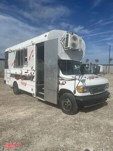 2005 - 25' Ford All-Purpose Food Truck Used Mobile Food Bus w/ Newer Kitchen