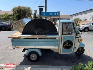 2020 Piaggio Ape Classic Mini Pizza Truck / Truckster / 3-Wheel Pizza Truck