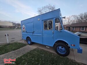 Turnkey - Chevrolet P30 Shaved Ice Truck Snowball Concession Unit
