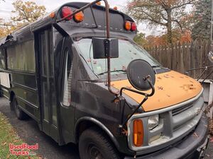 2002 GMC Savana All-Purpose Food Truck with Fire Suppression System