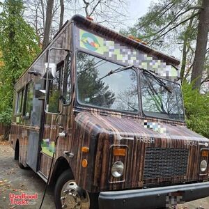 2001 Workhorse P42 Food Truck with Pro-Fire Suppression | Mobile Food Unit