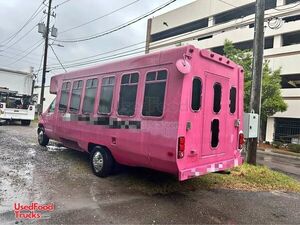 Well Maintained - All-Purpose Food Truck Mobile Food Unit Louisiana