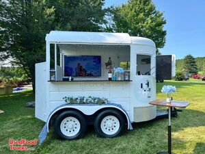 Eye Catching Vintage Horse Trailer Concession Conversion | Mobile Bar