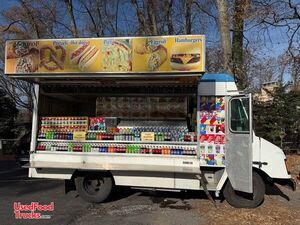 2003 Workhorse P42 All-Purpose Food Truck | Hotdog Truck