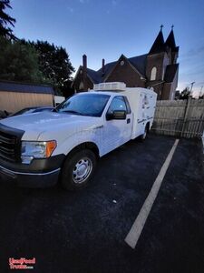2014 Ford F150 Lunch Serving Food Truck with Heater and Refrigeration Compartments