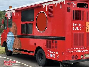 Chevrolet P30 Hand-Dipped Ice Cream Truck Mobile Vending Unit