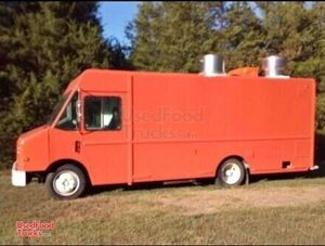 2004 Freightliner Diesel Food Truck with Pro-Fire Suppression