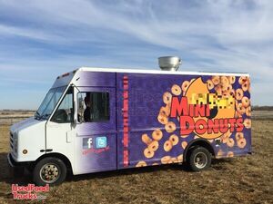 Turnkey - 2001 28' Freightliner MT45 Mini Donut Truck | Bakery Food Truck