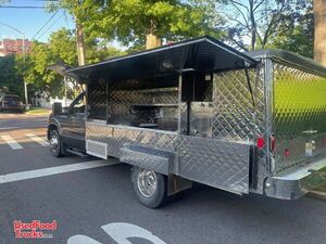 LOW MILEAGE - 2003  Ford F350 Super Duty Lunch Serving Food Truck