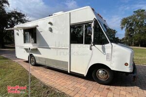 2003 Utilimaster P42 Workhorse All-Purpose Food Truck w/ Pro Fire System