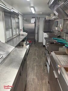 Ready to Work - 2003 Freightliner MT45  All-Purpose Food Truck