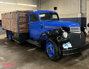 Restored Vintage 1946 Chevrolet Mobile Bar Truck with Hydraulic Side Doors