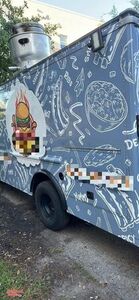 Nice Used Step Van All-Purpose Commercial Food Truck Condition
