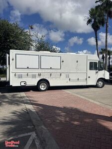 Fully Equipped - 2016 28' Ford F59 All-Purpose Food Truck