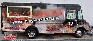 LOW MILES  2002 Workhorse P42 23' BBQ Food Truck w/ LIKE NEW 2021 Commercial Kitchen
