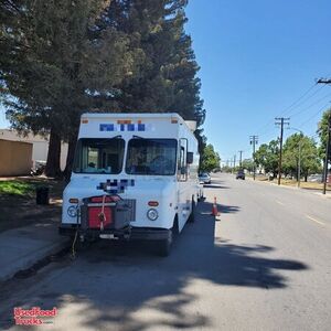 2007 25' Ford Taco Food Truck with Pro-Fire Suppression