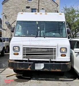 2007 Freightliner All-Purpose Food Truck with Newly Built Kitchen