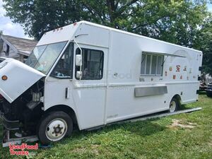 2003 Freightliner MT45 Cummins Diesel All Purpose Food Truck