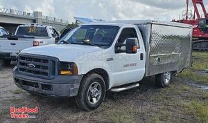 Clean - 2006 Ford F250 XL Super Duty Lunch Serving Food Truck