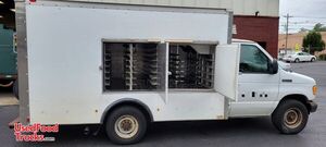 Ready to Work - 2005 Ford E350 Hot and Cold Delivery Food Truck
