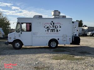Versatile - 2003 Workhorse P42 Taco Food Truck Mobile Vending Unit