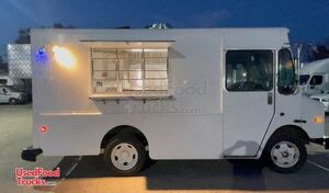 2002 Chevrolet Workhorse Step Van All-Purpose Food Truck with Pro-Fire System