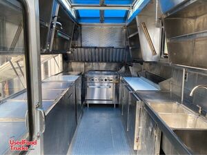 TURN KEY - 2001 Chevrolet Workhorse All-Purpose Street Food Truck
