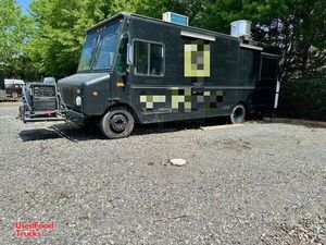 Turnkey - 2006 Chevrolet Workhorse All-Purpose Food Truck  with Smoker & Porch