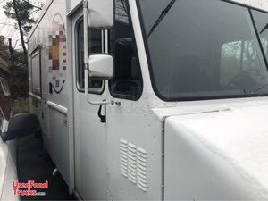 GMC P3500 Step Van All-Purpose Food Truck | Mobile Food Unit