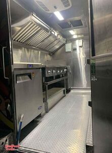 2004 GMC Savana G3500 Kitchen Food Truck | Street Food Unit