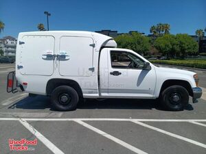 2008 Chevrolet Colorado Lunch Serving Food Truck with Thermo King Refrigerator