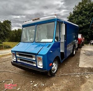 Vintage - 1977 Chevrolet All-Purpose Food Truck Mobile Food Unit
