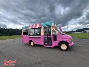 TURNKEY & LOW MILES - 2002 21' Chevrolet Express 3500 Ice Cream Truck