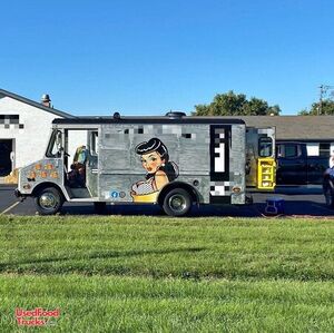 Versatile - GMC P30 All-Purpose Food Truck Mobile Food Unit