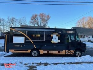 LOW MILES. 2015 26 Ford Super Duty All Purpose Food Truck w/ Pro Fire System