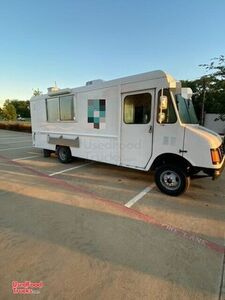 27' Chevrolet P30 All-Purpose Food Truck with Fire Suppression System