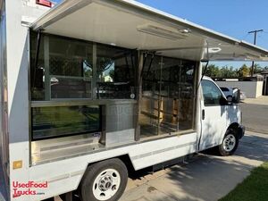 2010 GMC Food Pastry Truck Concession Bakery Dessert Food Truck